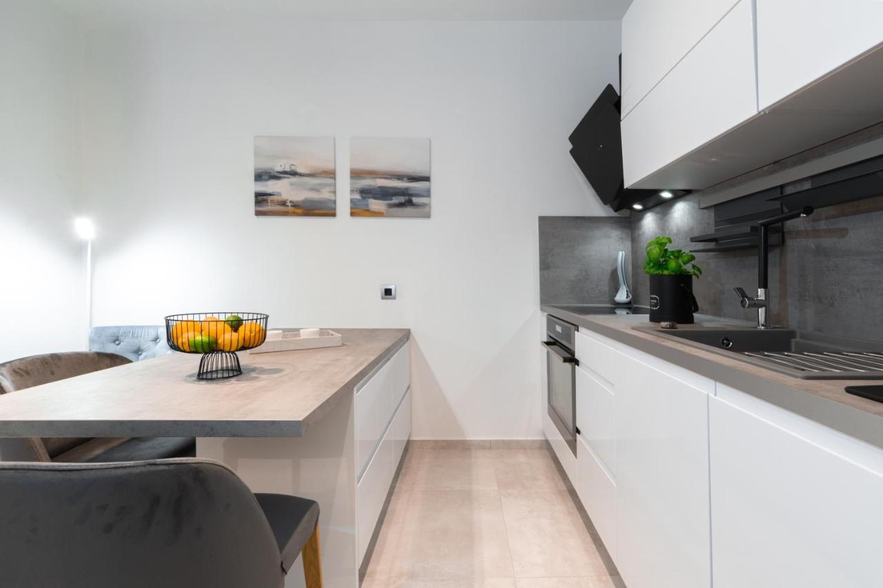 Wish Apartment Zrnovo